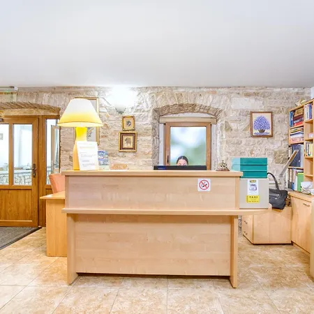 Boutique Santa Maria Hotel 3*