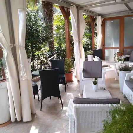 Couette-café Pansion Comfort Santa Marija