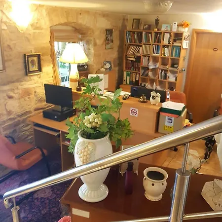 Bed & Breakfast Pansion Comfort Santa Marija 3*