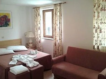 Pansion Comfort Santa Marija فندق مبيت وإفطار 3*
